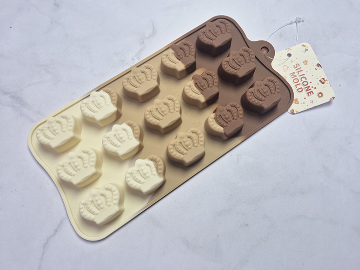 Molde silicona tricolor bombones coronas